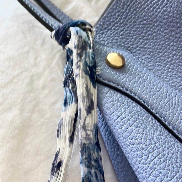 Gorgeous Periwinkle Designer Leather Tote - Picture 9 of 11